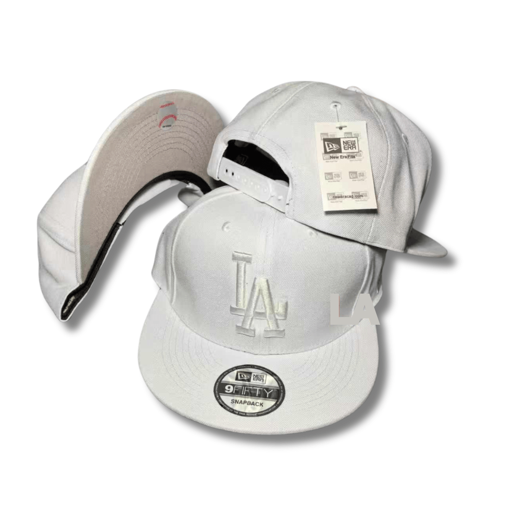 Los Angeles Dodgers All White with Embroidered White Logo ¨C Snapback Cap