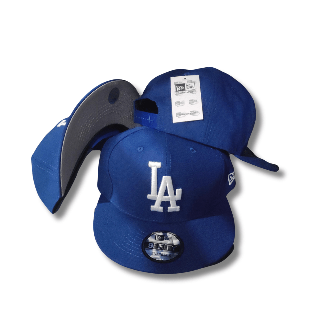 Los Angeles Dodgers Classic Blue with White Embroidered Logo ¨C Snapback Cap