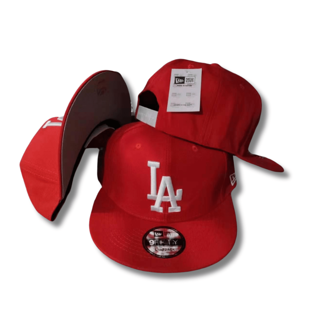 Los Angeles Dodgers Red with White Embroidered Logo ¨C Snapback Cap