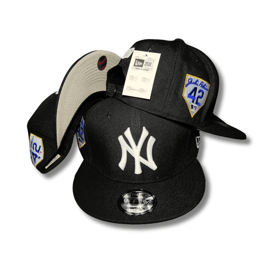New York Yankees Jackie Robinson Tribute New Era 9Fifty Black with Heritage Embroidery ¨C Snapback Cap