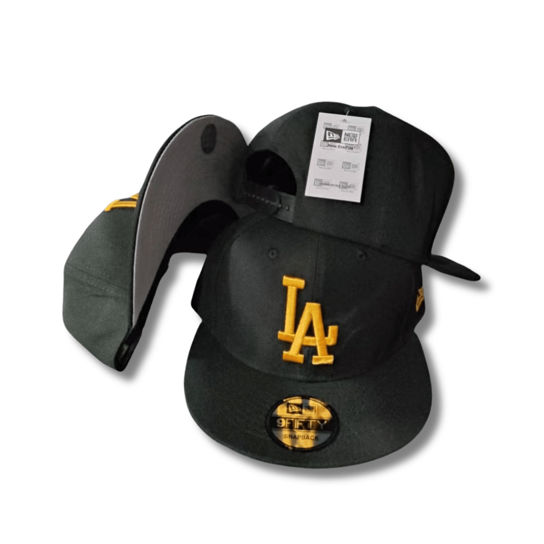 Los Angeles Dodgers New Era 9FIFTY Black with Gold Logo ¨C Snapback Cap