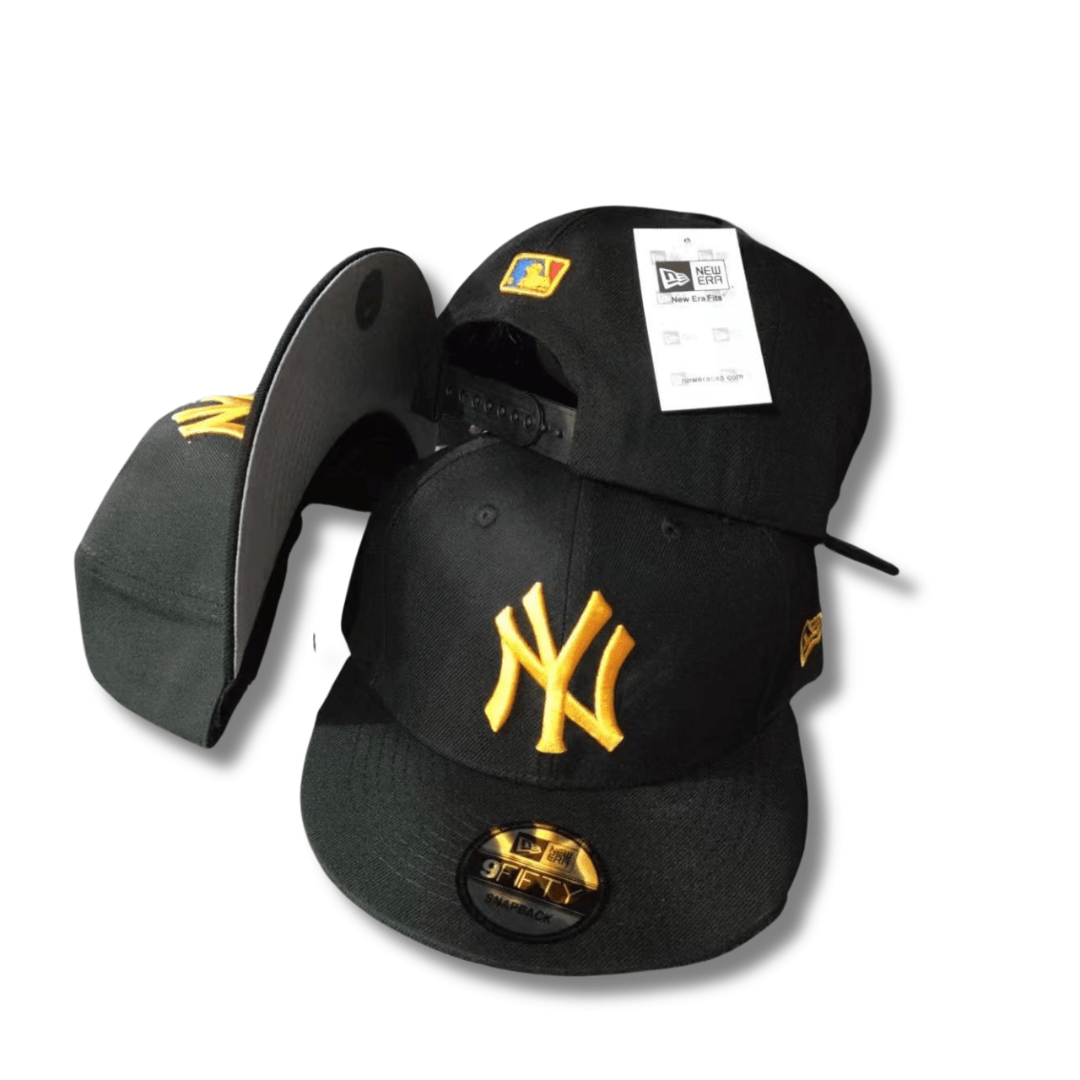 New York Yankees Black Gold Logo ¨C Snapback Cap