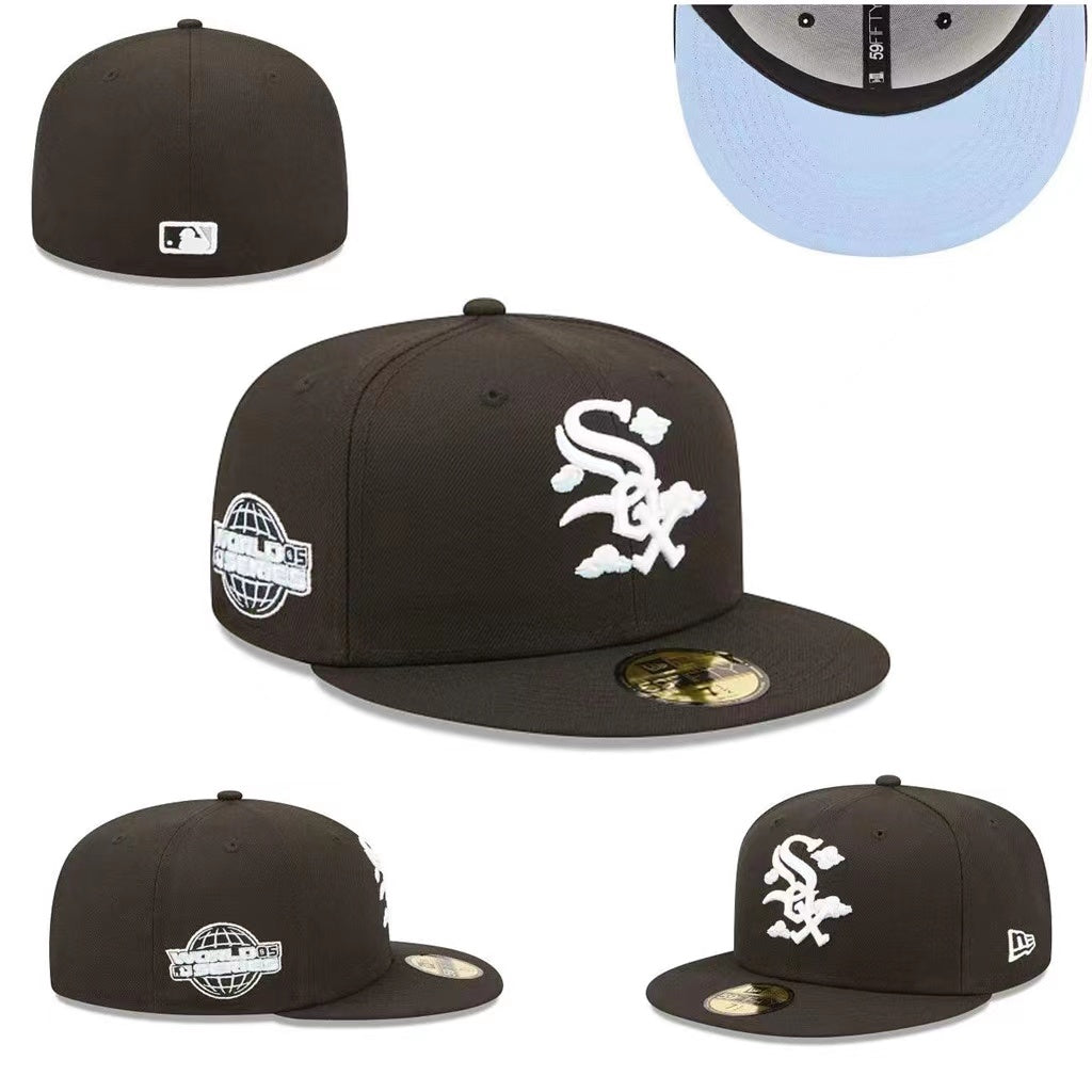 Chicago White Sox 2005 World Series Fitted Hat with Light Blue Underbrim ¨C Black