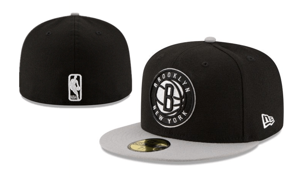 Brooklyn Nets NBA Snapback Cap with Embroidered Logo and Gray Brim ¨C Black