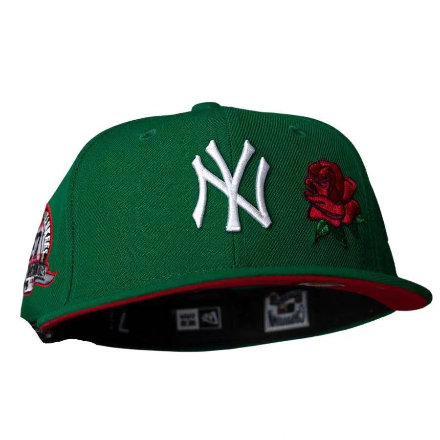 New York Yankees Rose Embroidered Fitted Hat ¨C Green with Red Details
