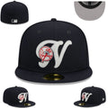 New York Yankees Fitted Cap ¨C Black with Embroidered Detailing