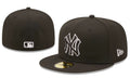 New York Yankees 59FIFTY Fitted Hat with Black and White Outline Logo ¨C Olive Green