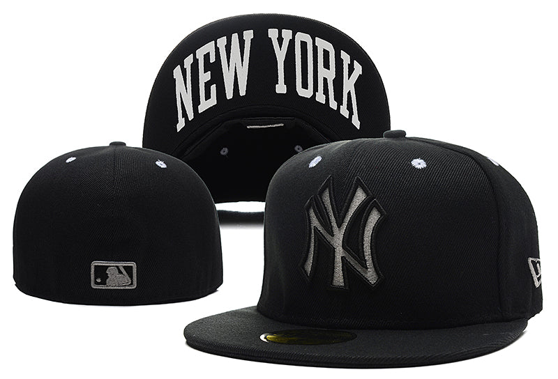 New York Yankees 59FIFTY Fitted Hat with Underbill ¡°New York¡± Detail ¨C Black