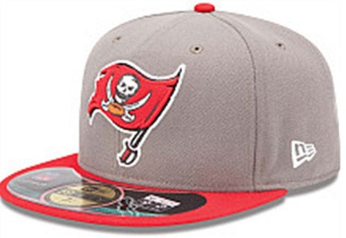 Tampa Bay Buccaneers Snapback Hat with Embroidered Team Logo ¨C Gray and Red
