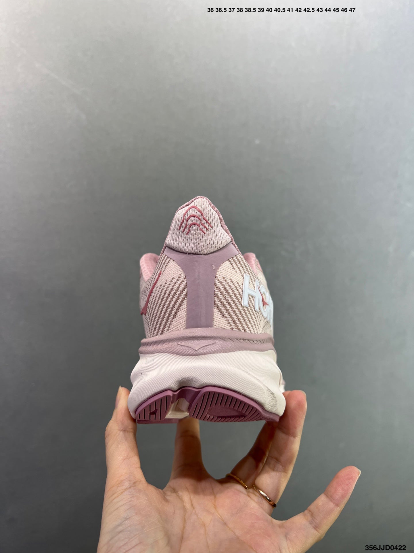 HOKA ONE ONE Clifton 9