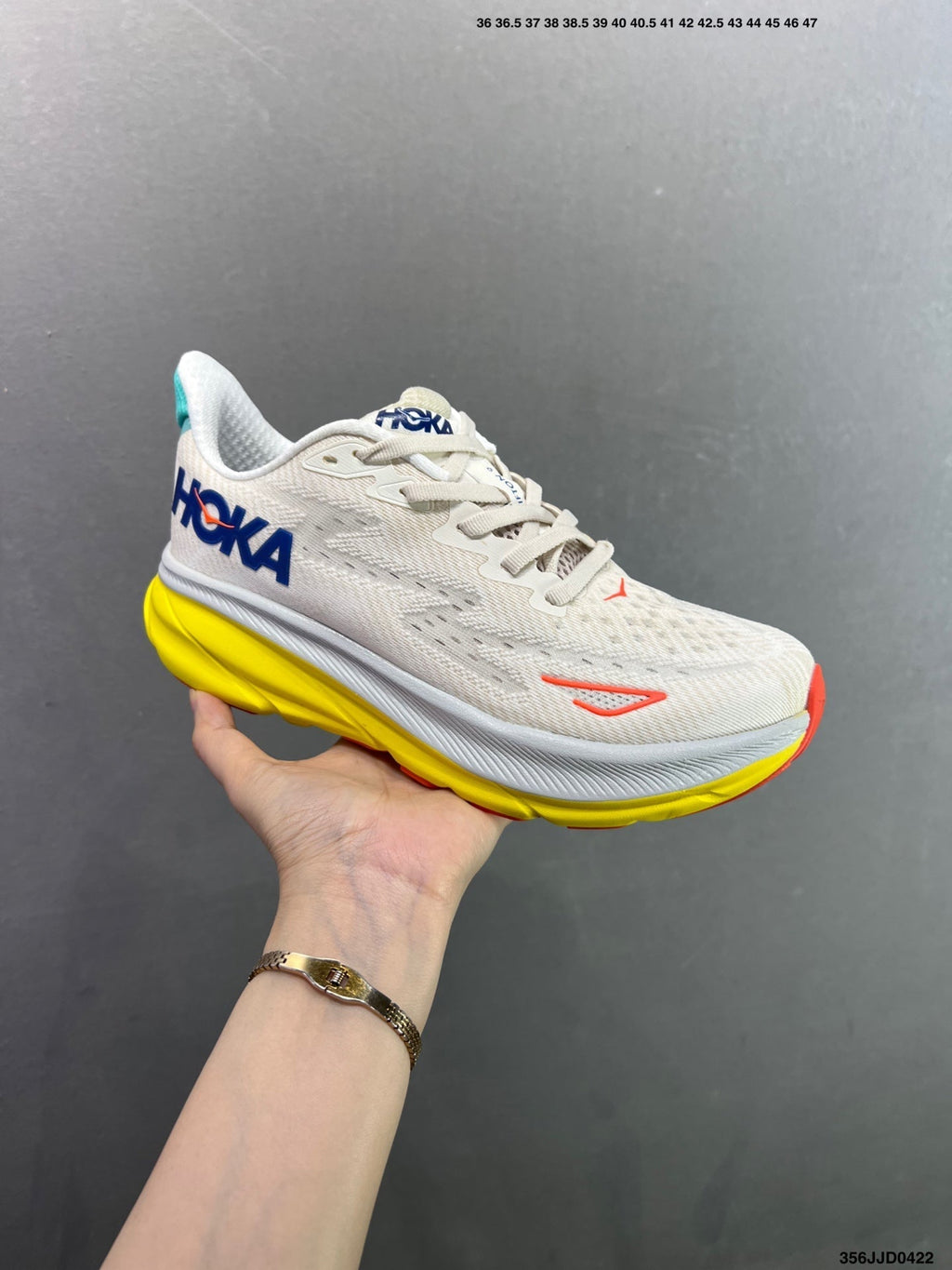 HOKA ONE ONE Clifton 9