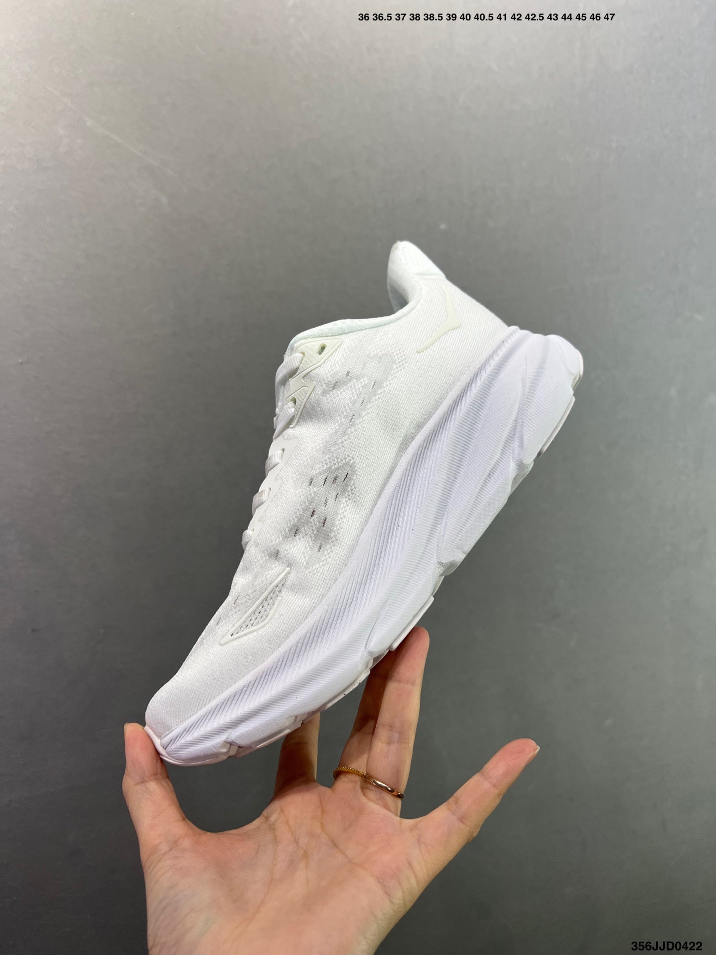HOKA ONE ONE Clifton 9