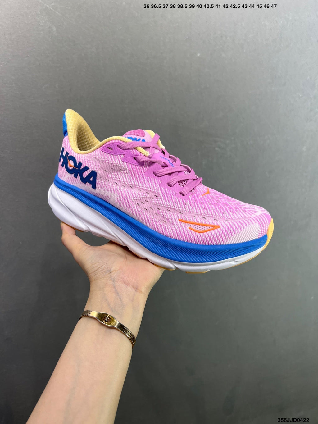 HOKA ONE ONE Clifton 9