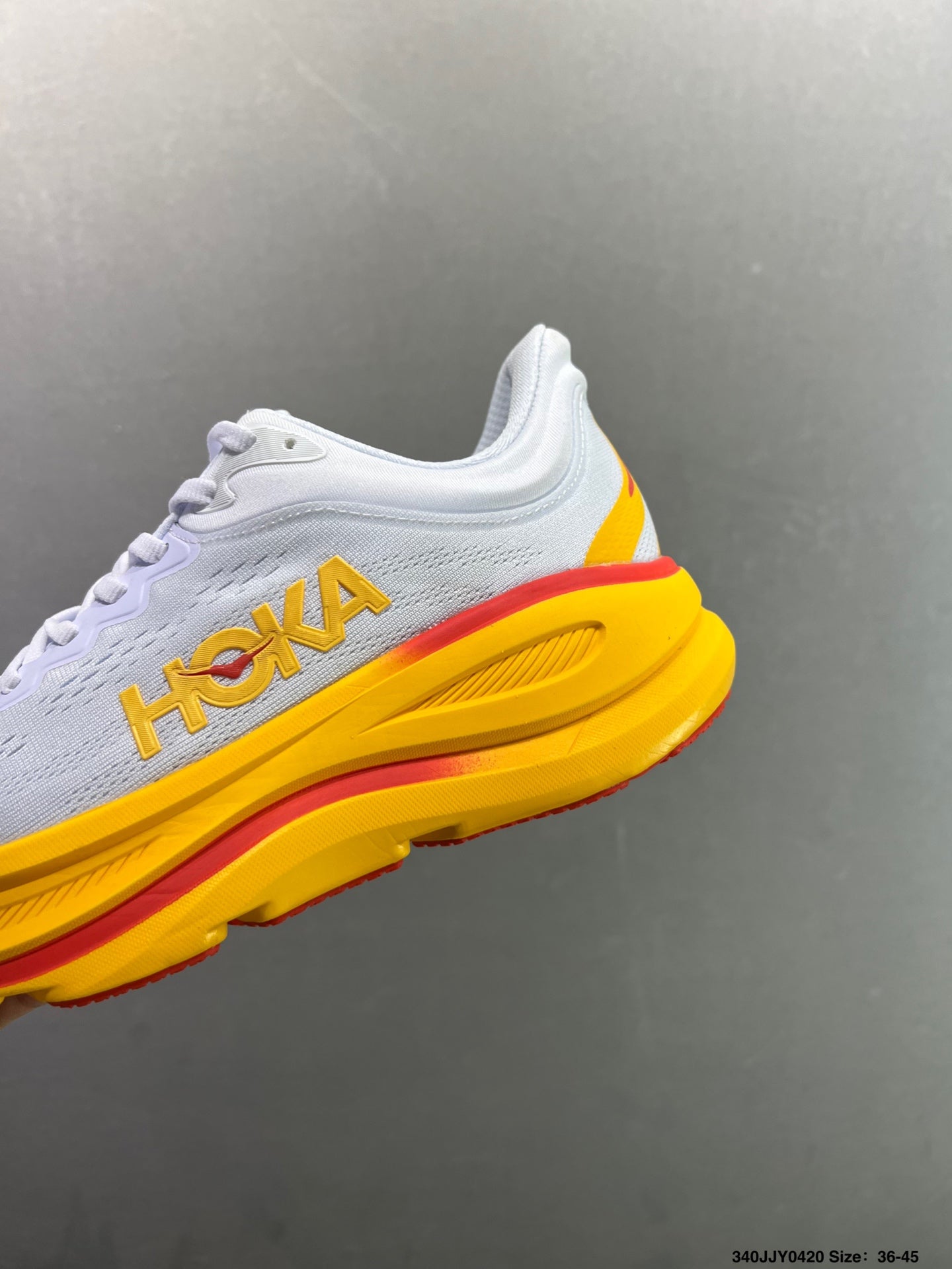 HOKA ONE ONE Bondi 9