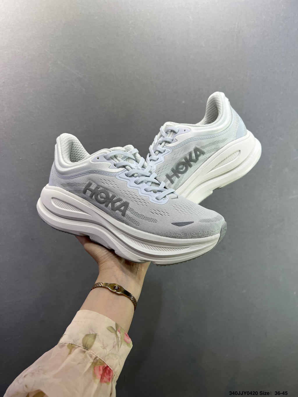 HOKA ONE ONE Bondi 9