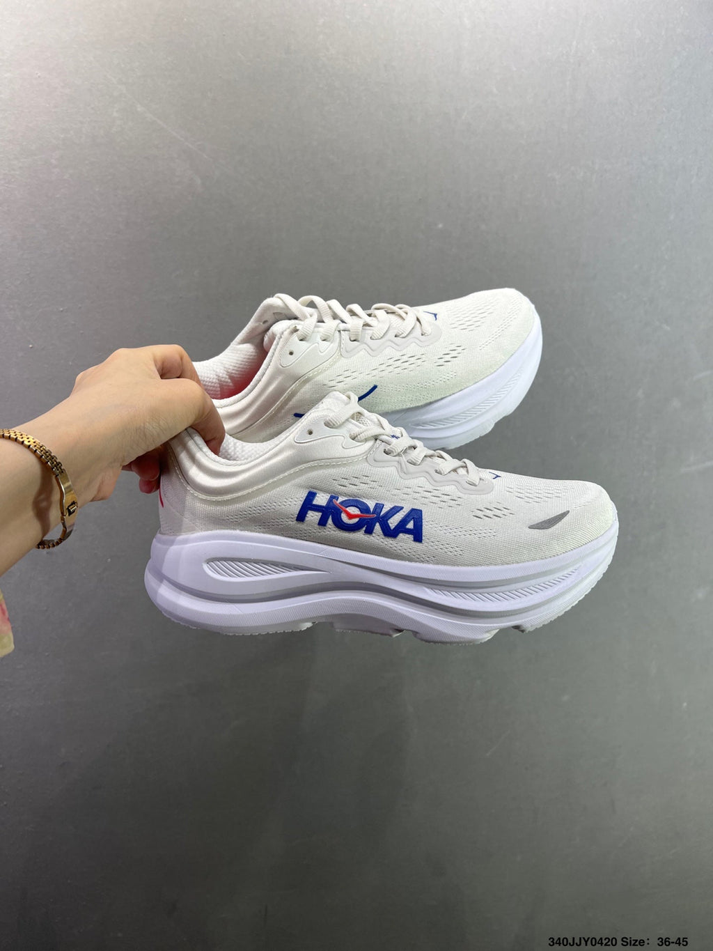 HOKA ONE ONE Bondi 9