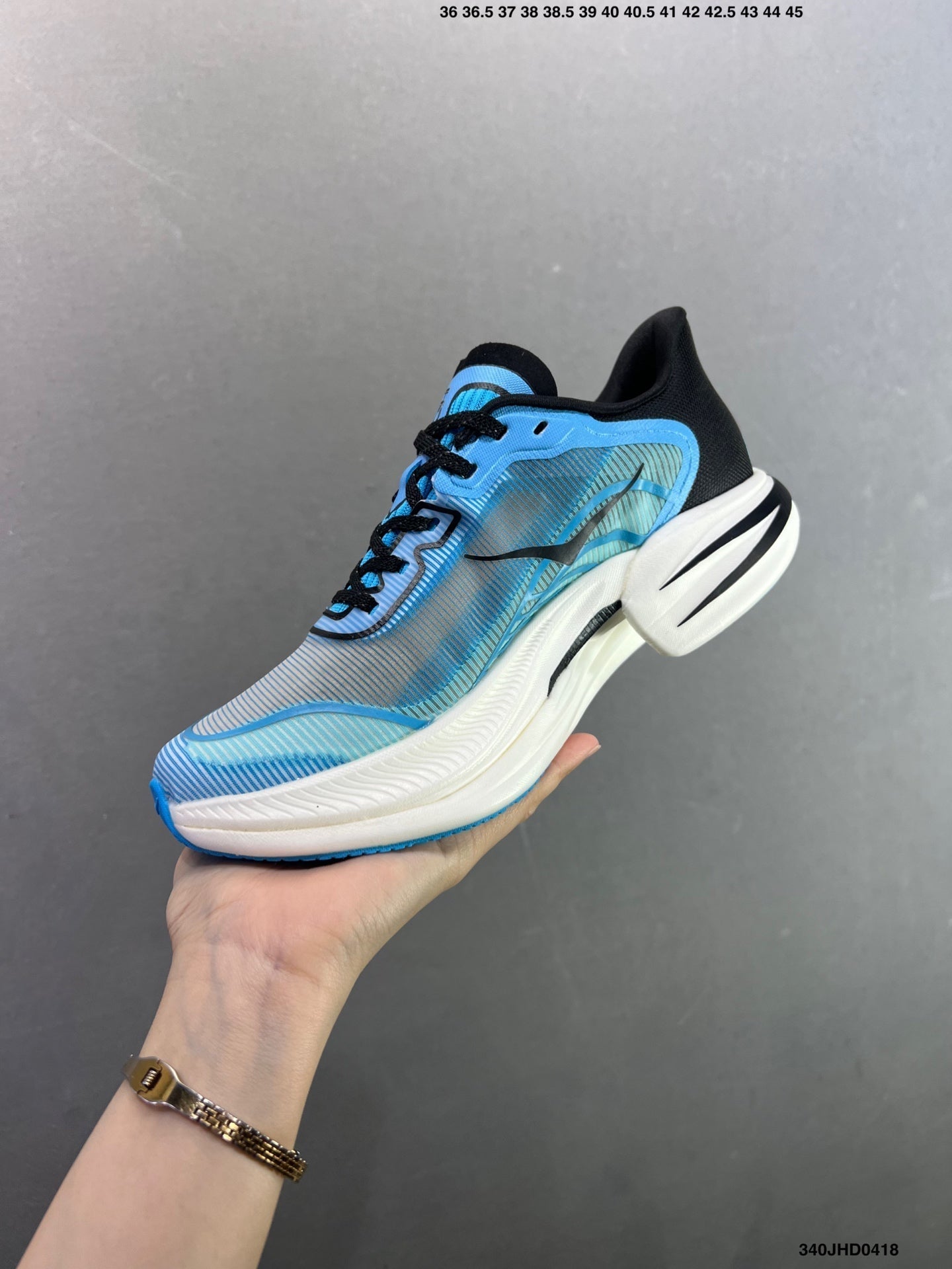 HOKA U CIELO X1 2.0