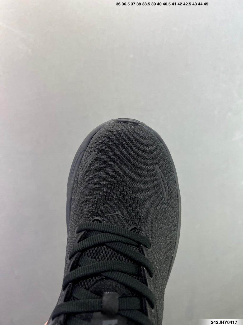 Hoka One One M ARAHI 8