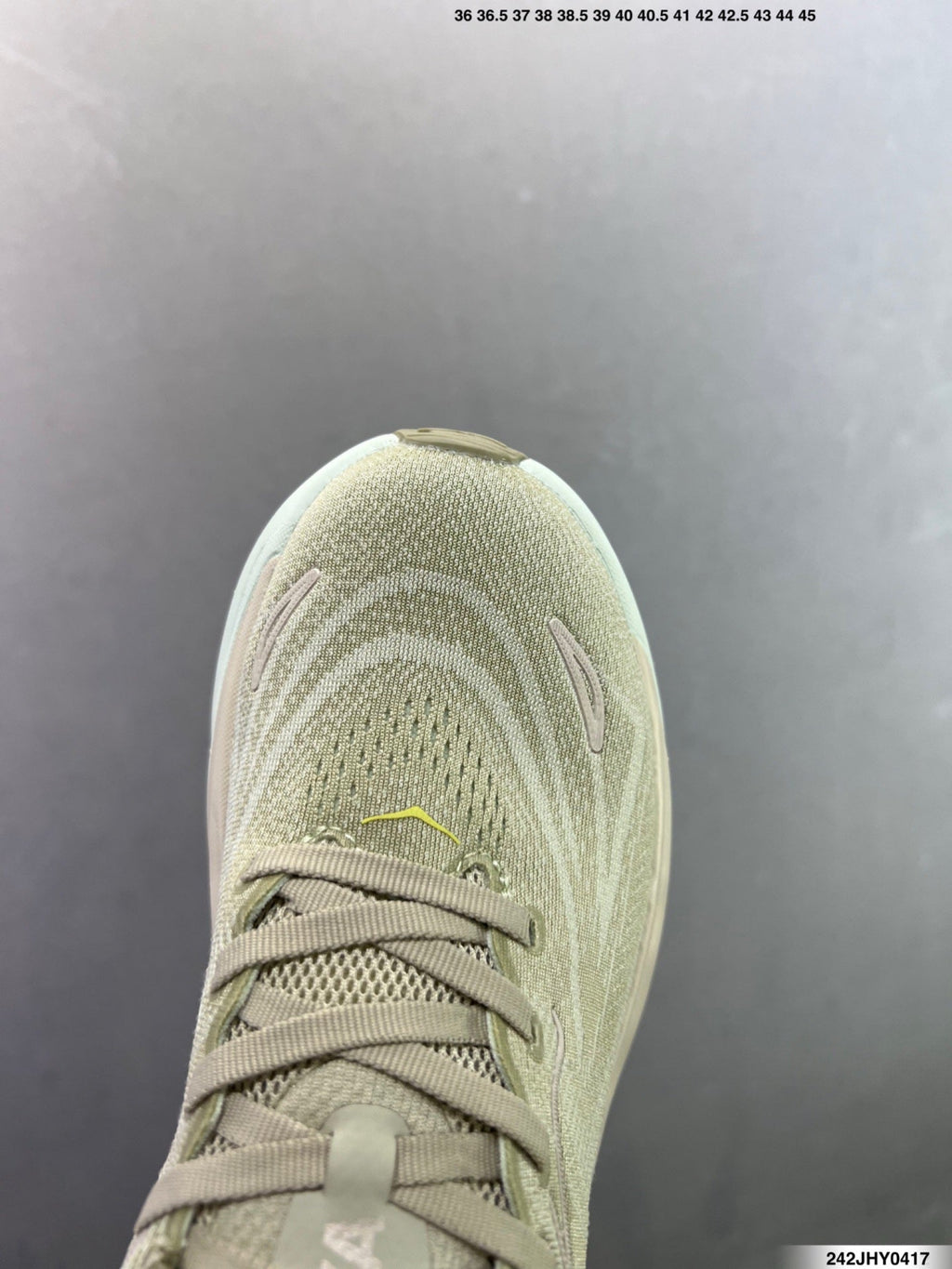 Hoka One One M ARAHI 8