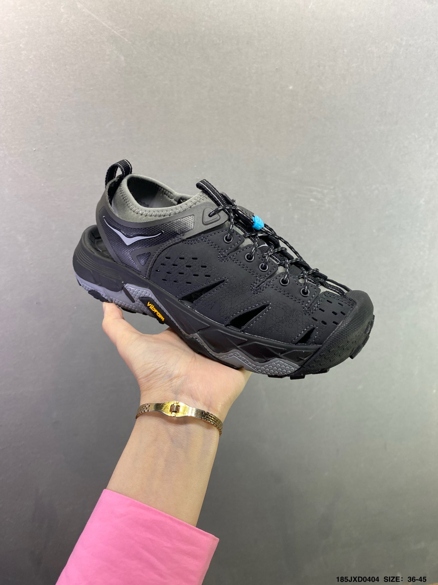 HOKA ONE ONE VIBRAM TOR TRAFA