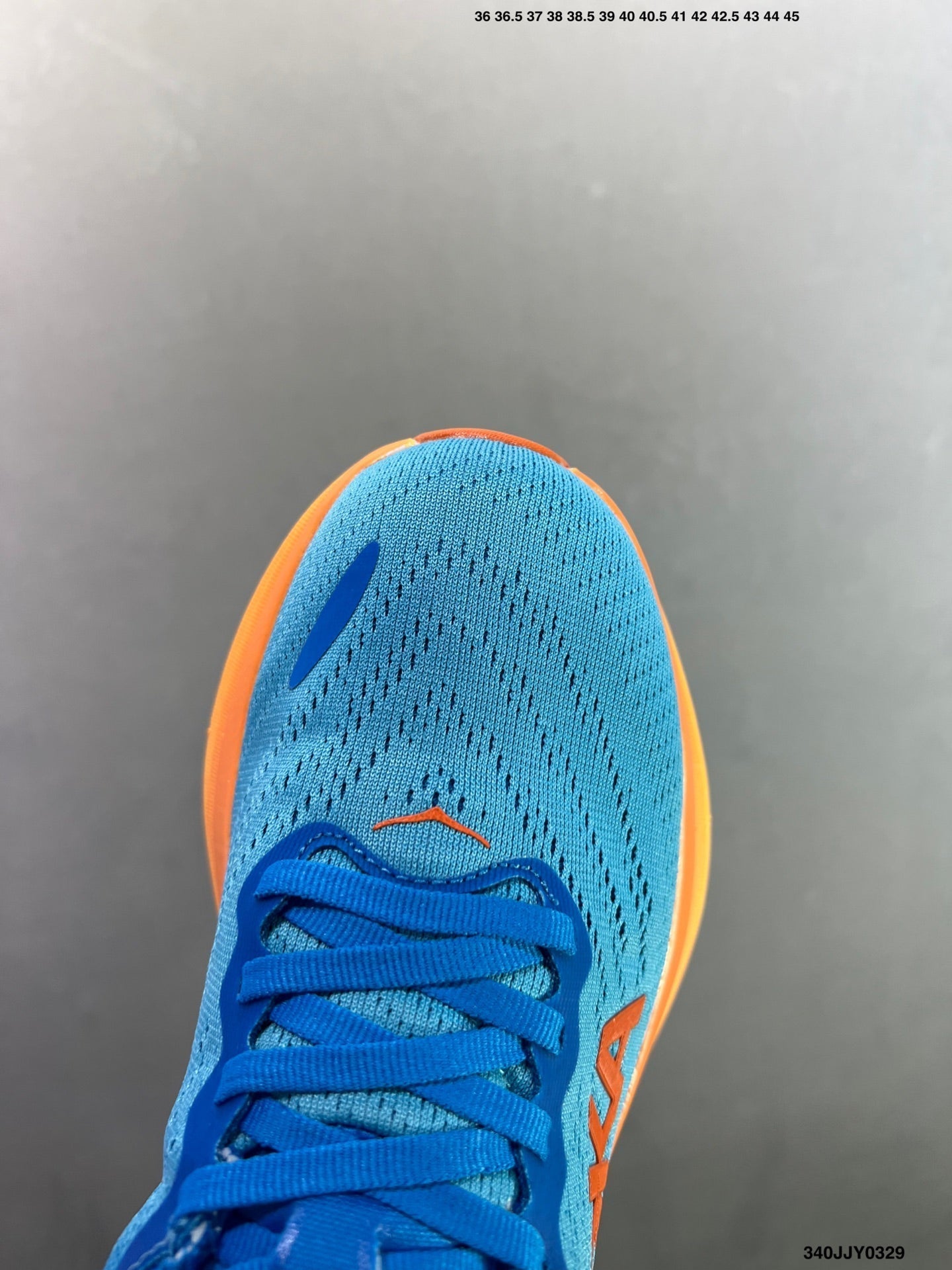 HOKA W BONDI 8
