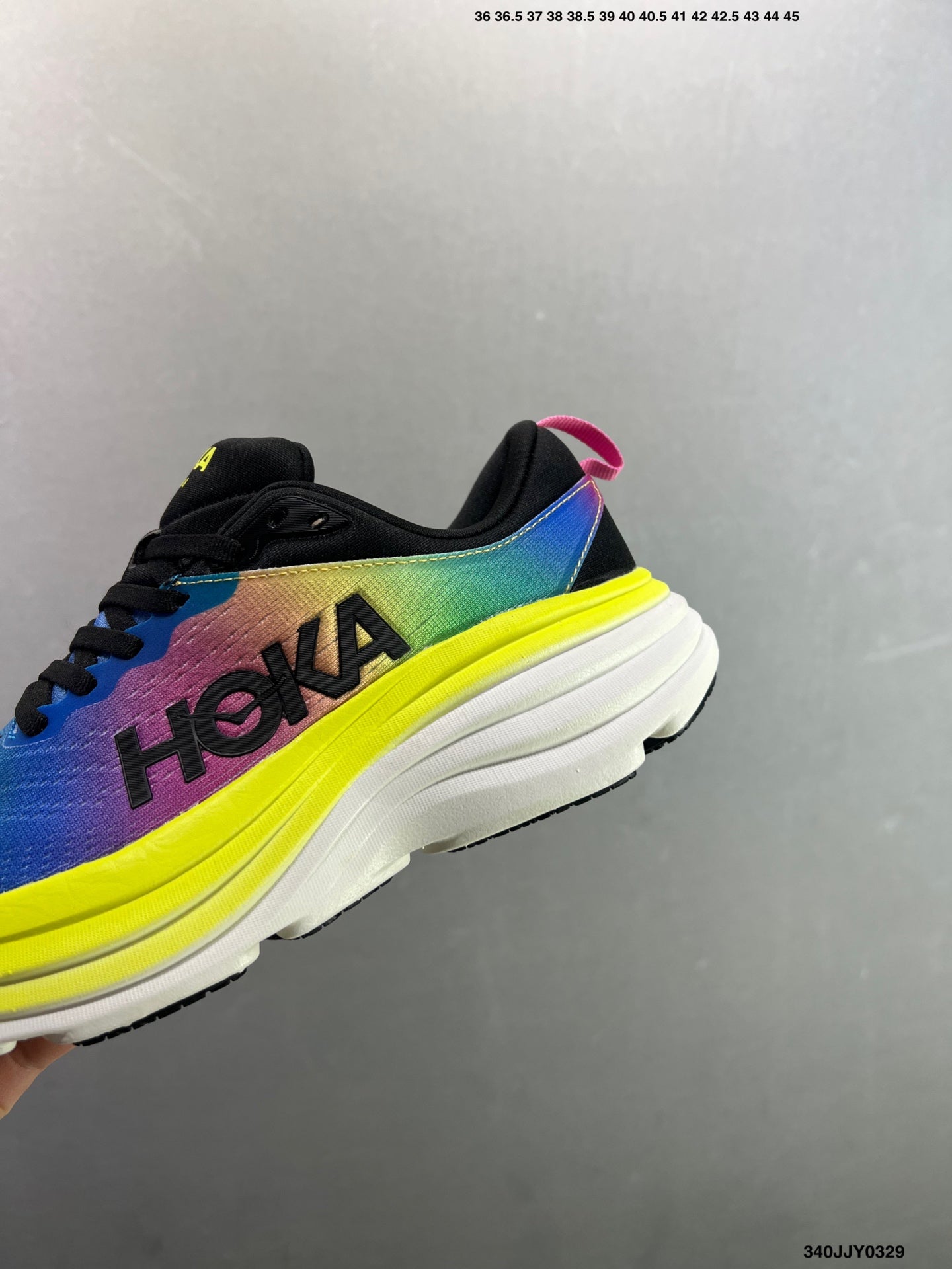 HOKA W BONDI 8