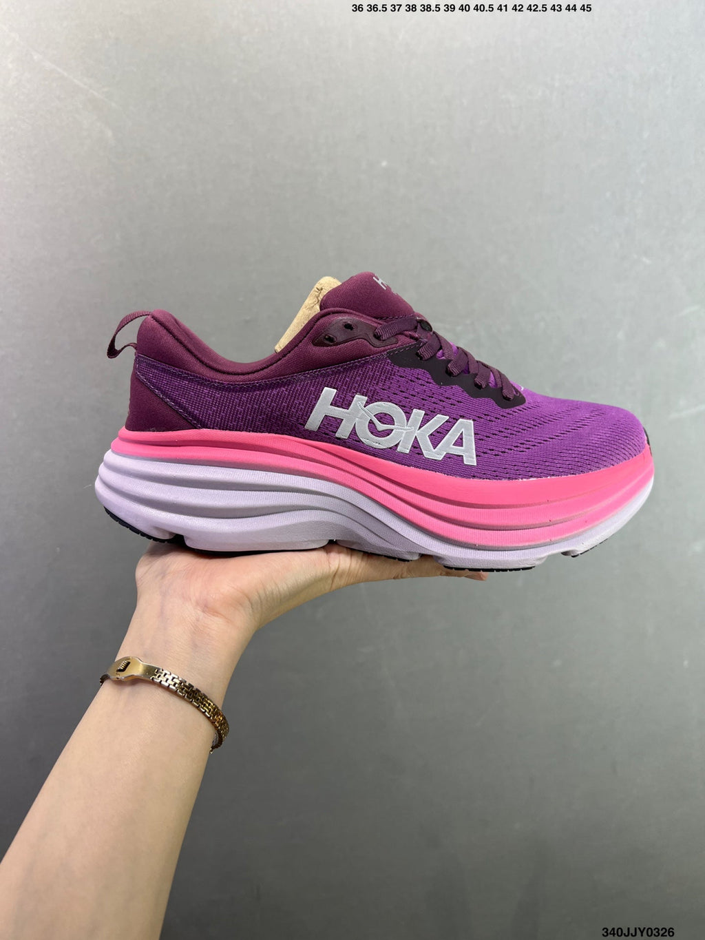 HOKA ONE ONE Bondi 8
