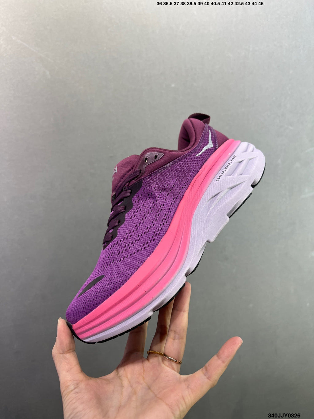 HOKA ONE ONE Bondi 8