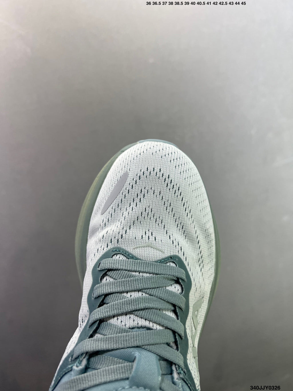 HOKA ONE ONE Bondi 8