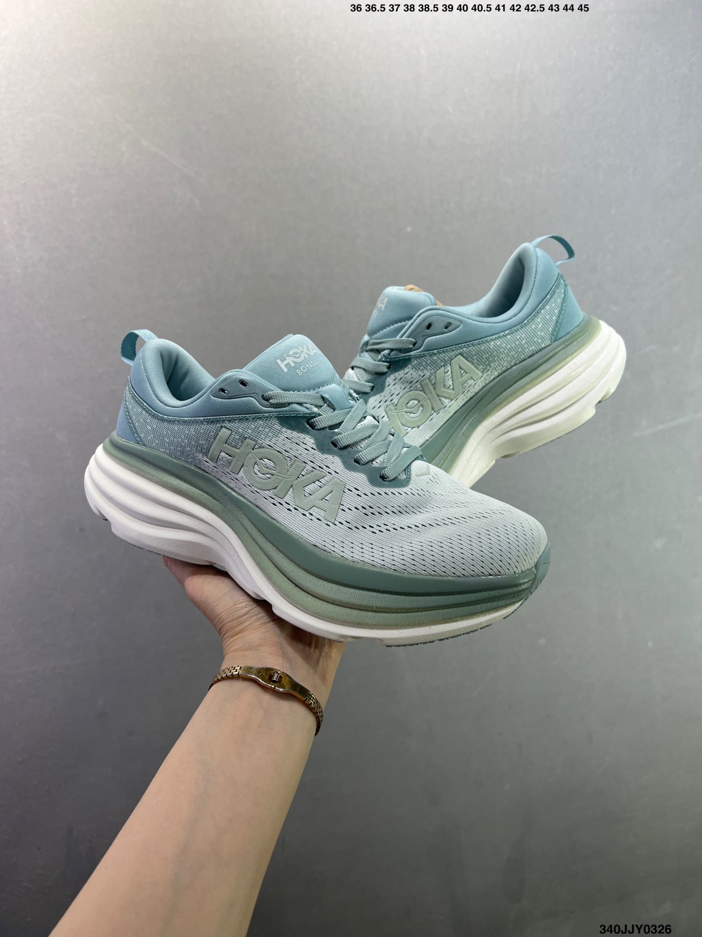 HOKA ONE ONE Bondi 8