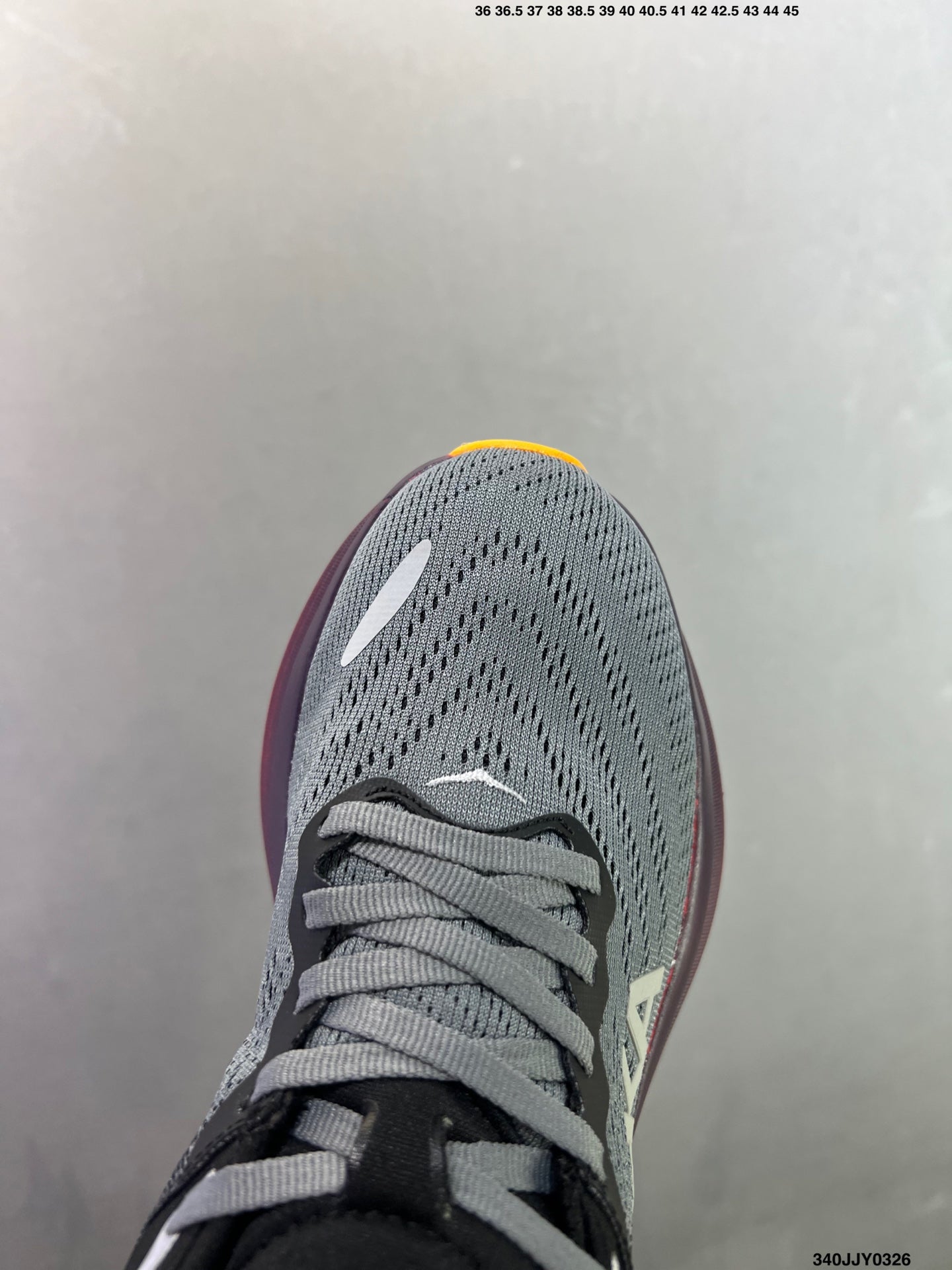 HOKA ONE ONE Bondi 8