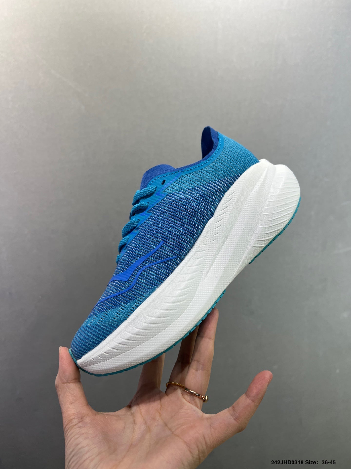 HOKA ONE ONE MACH X 2