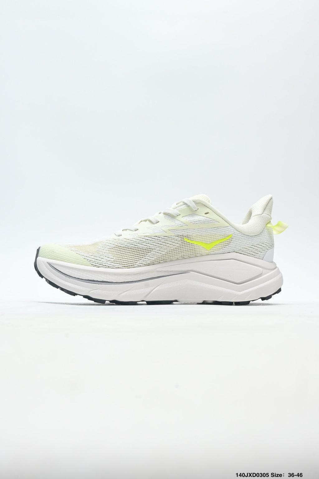 HOKA W CHALLENGER 8