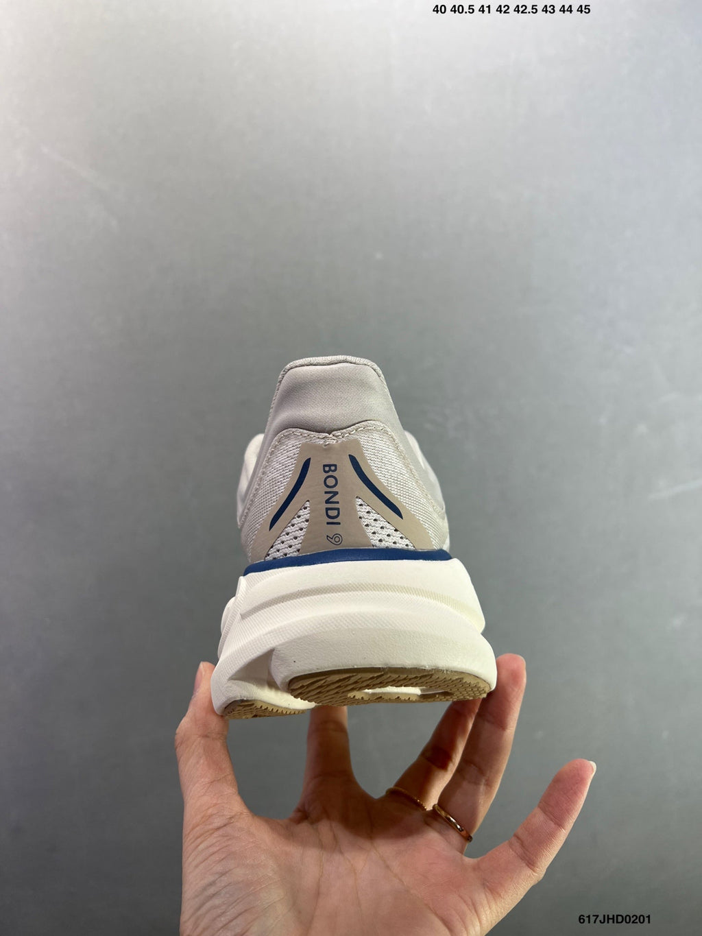 HOKA ONE ONE Bondi 9
