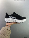 HOKA ONE ONE M ARAHI 8