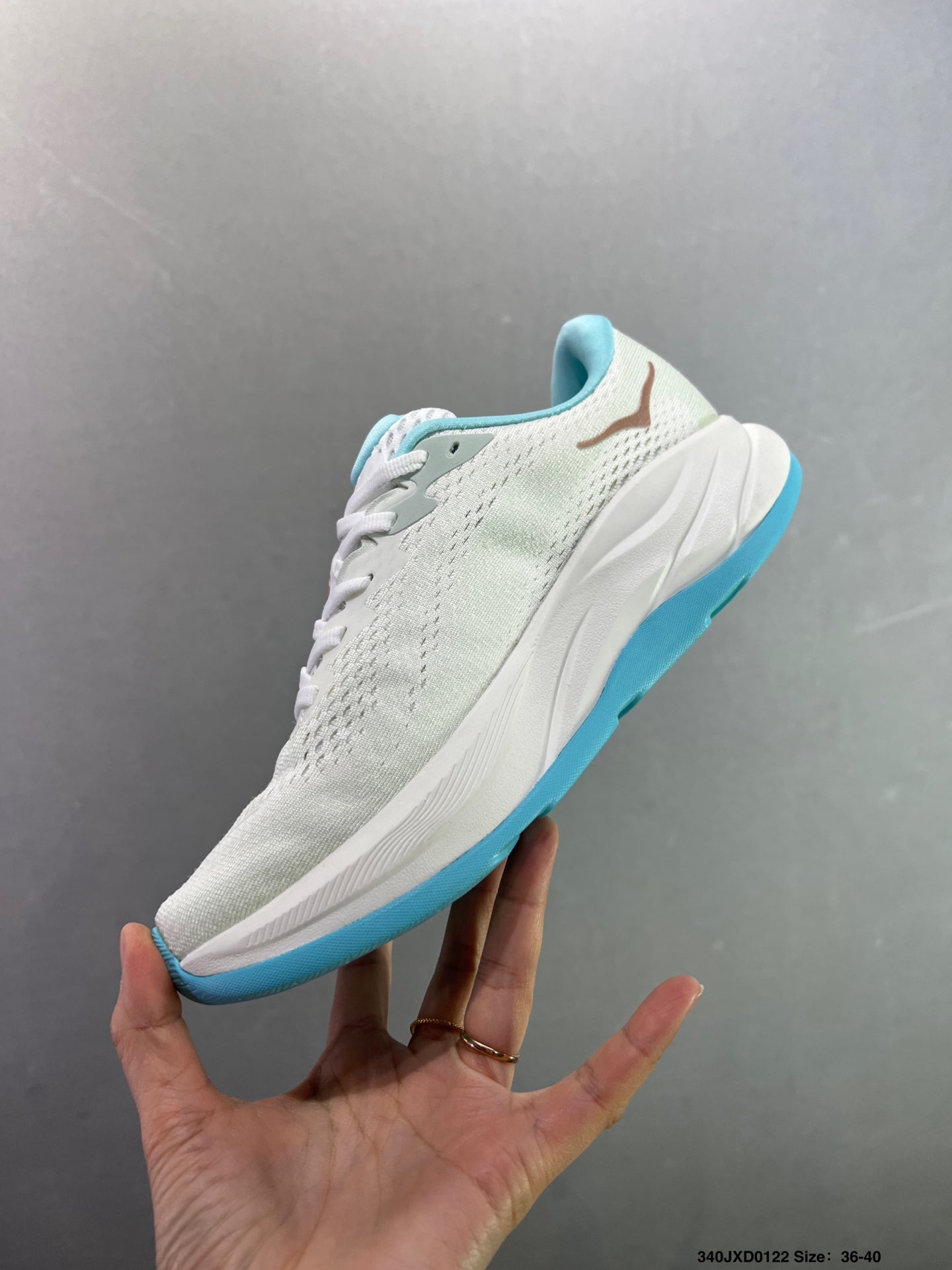 HOKA ONE ONE RINCON 4