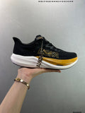 Hoka One One Rocket X 3