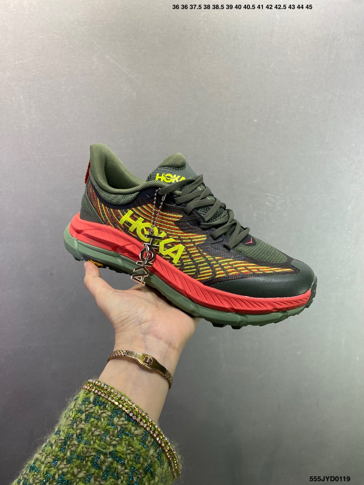 HOKA ONE ONE Mafate Speed 4