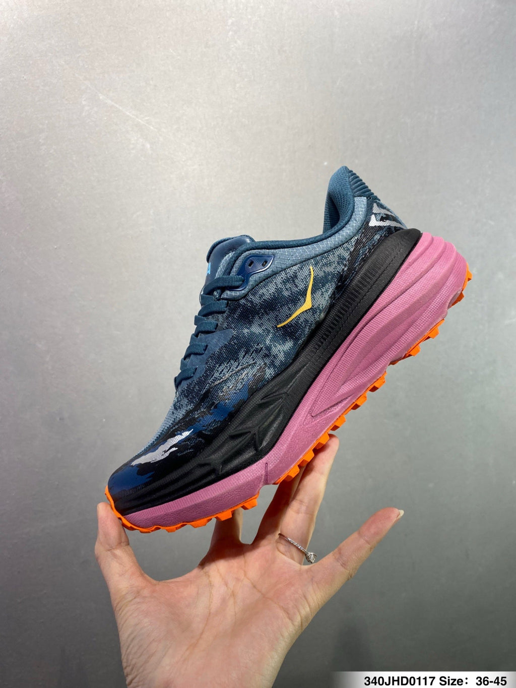 HOKA ONE ONE Stinson 7