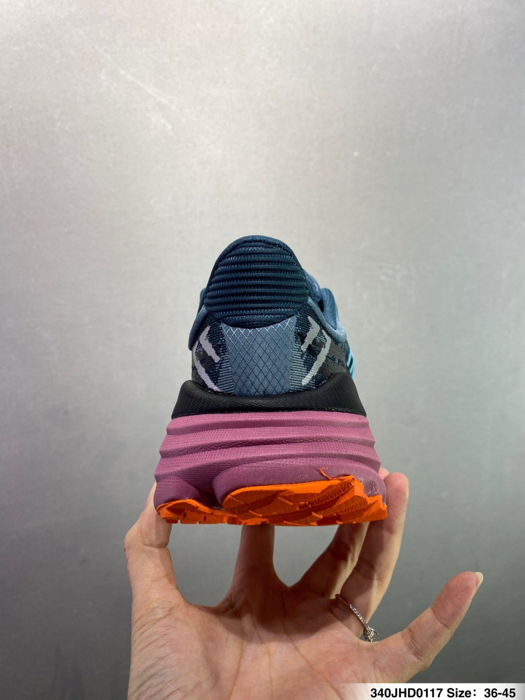 HOKA ONE ONE Stinson 7