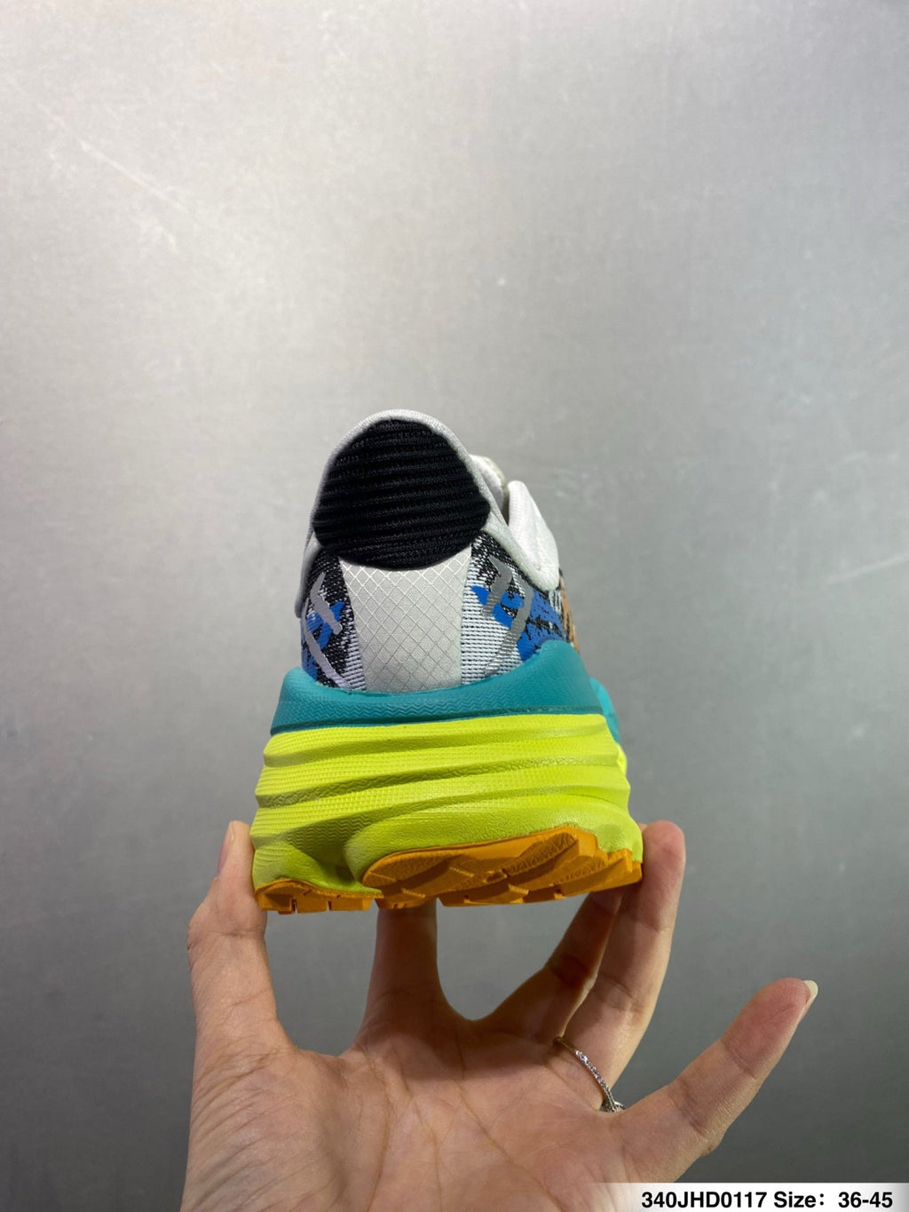 HOKA ONE ONE Stinson 7