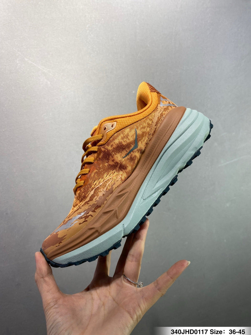 HOKA ONE ONE Stinson 7