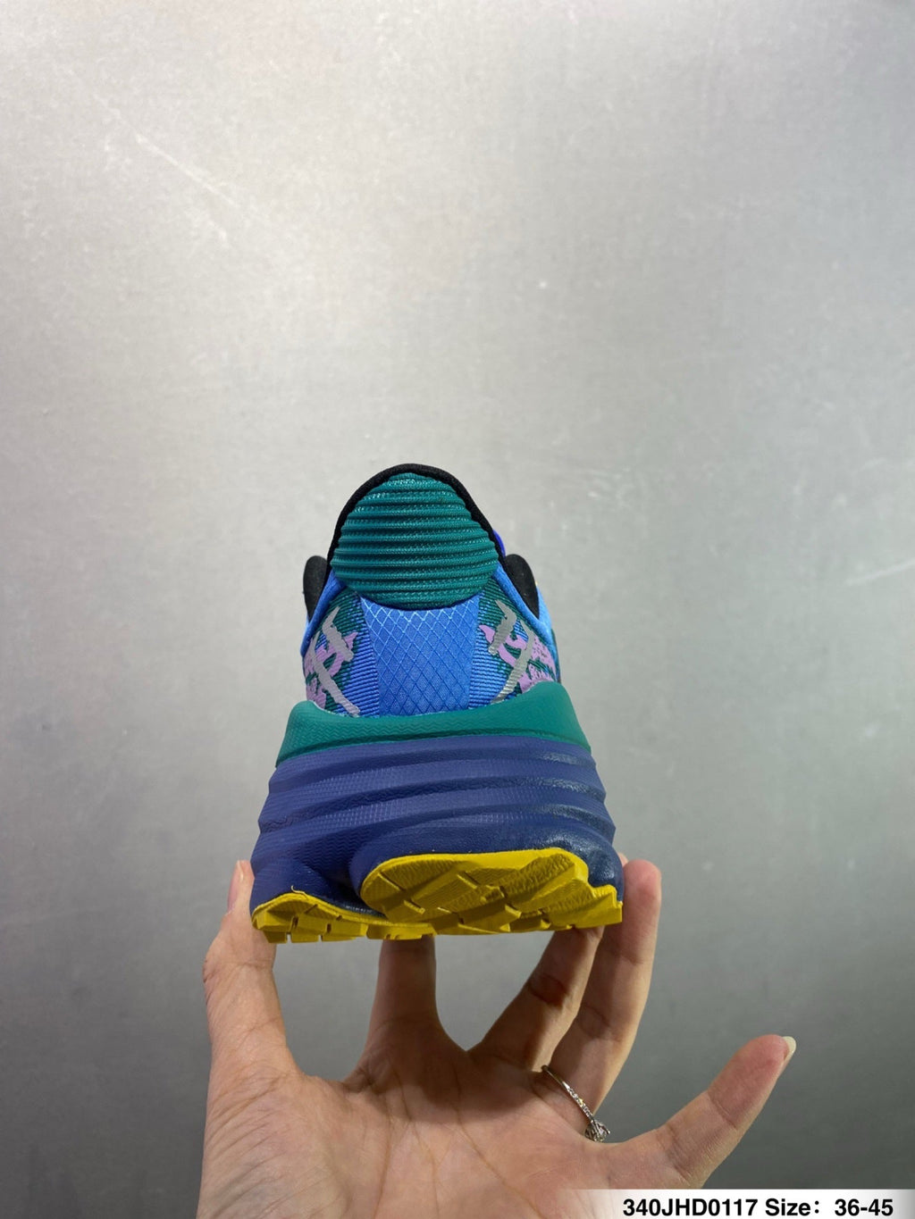 HOKA ONE ONE Stinson 7