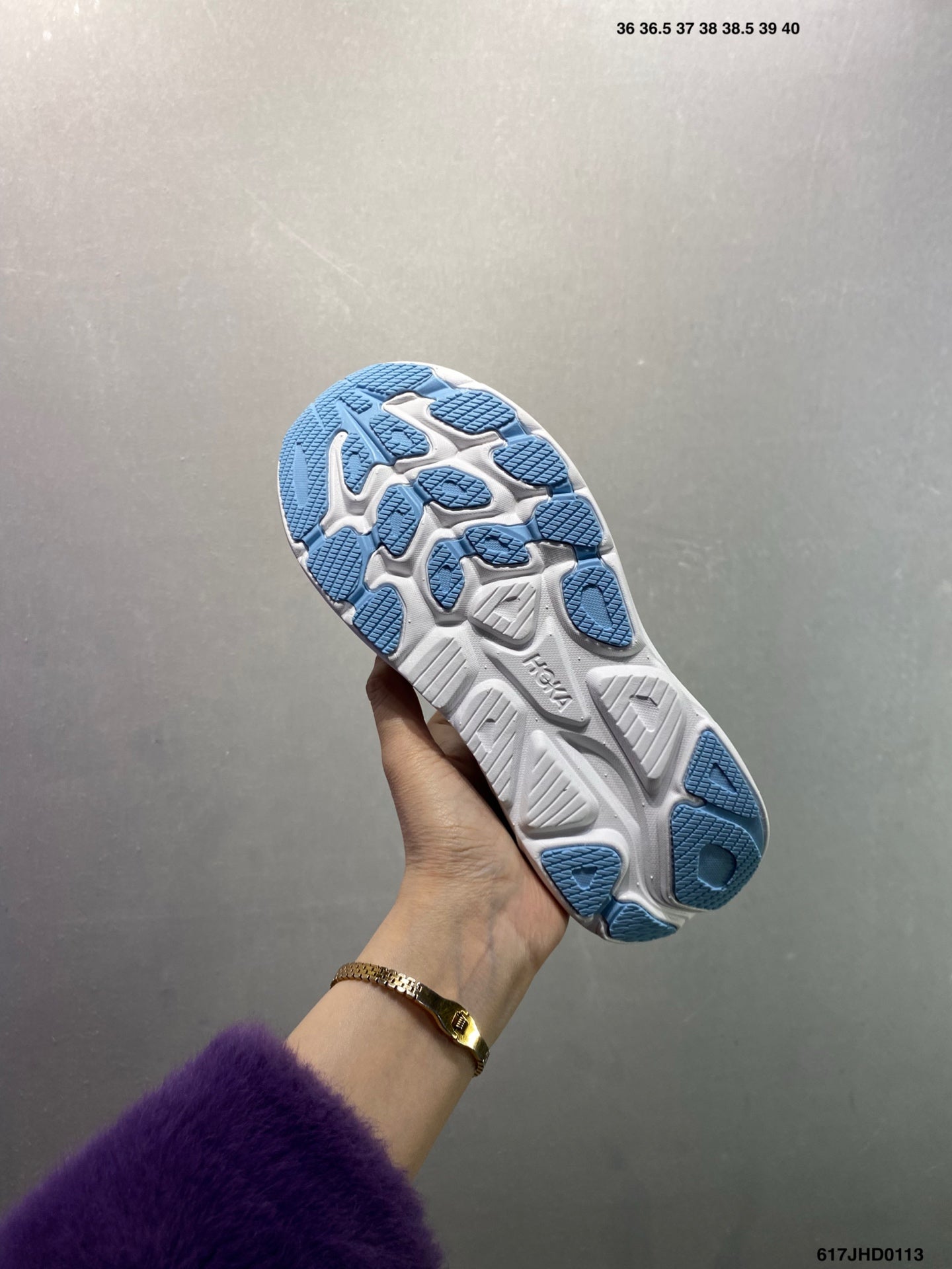 HOKA M CLIFTON 10
