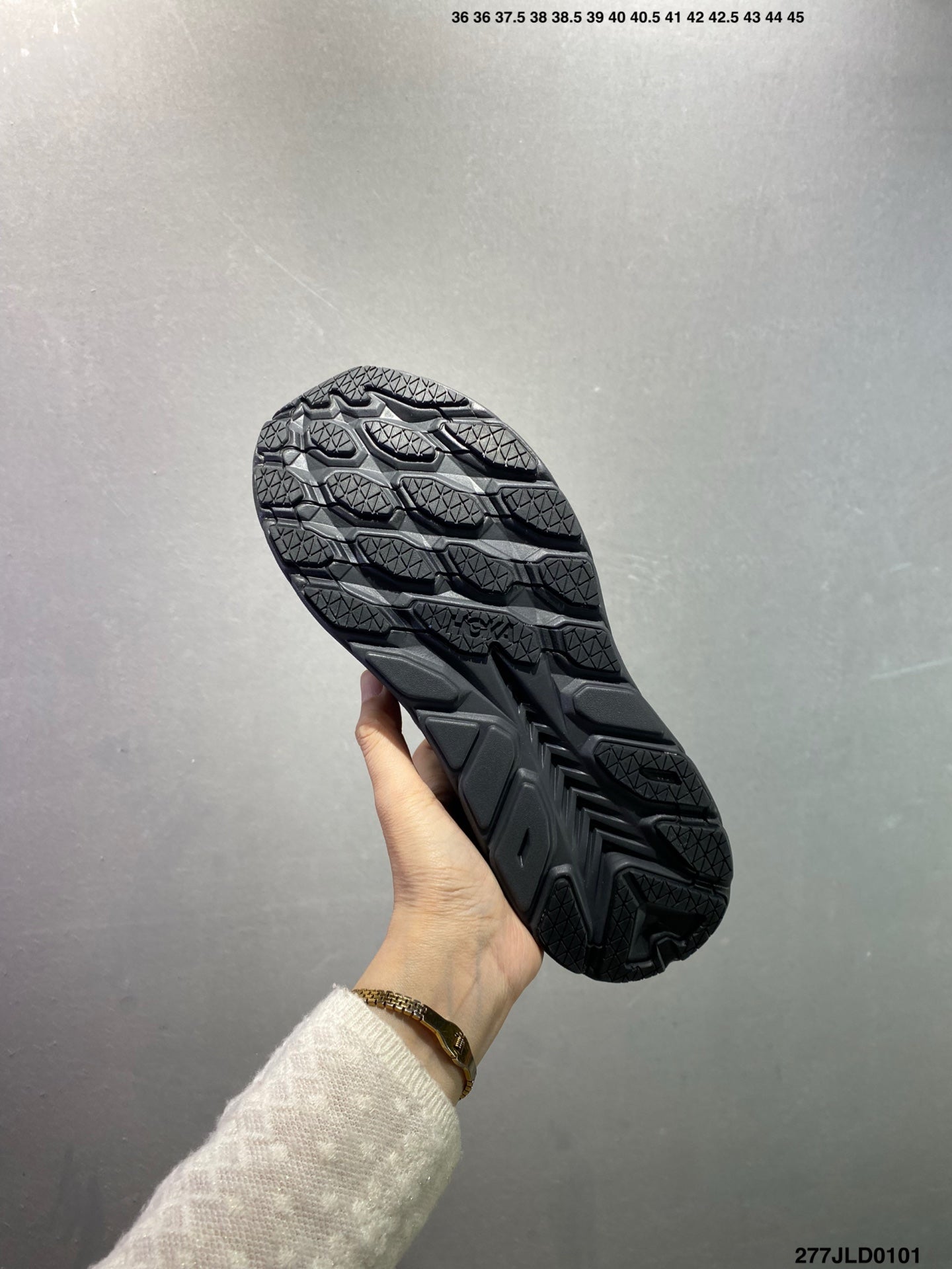HOKA ONE ONE PROJECT TRANSPORT