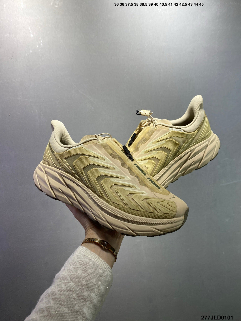 HOKA ONE ONE PROJECT TRANSPORT