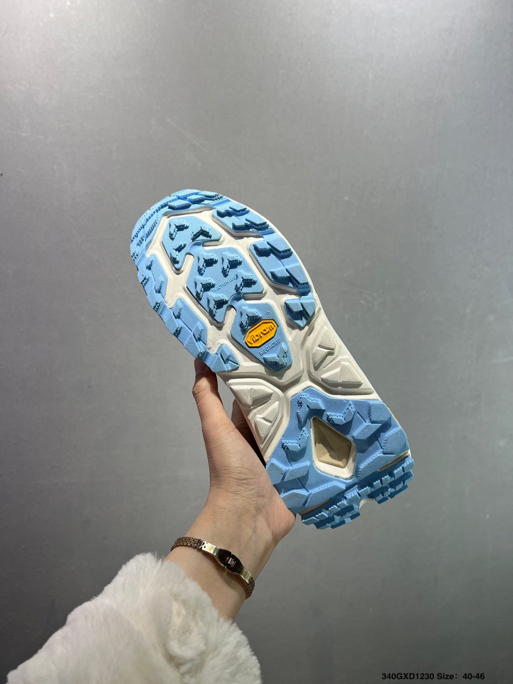 HOKA ONE ONE Kaha 2 Frost Moc GTX