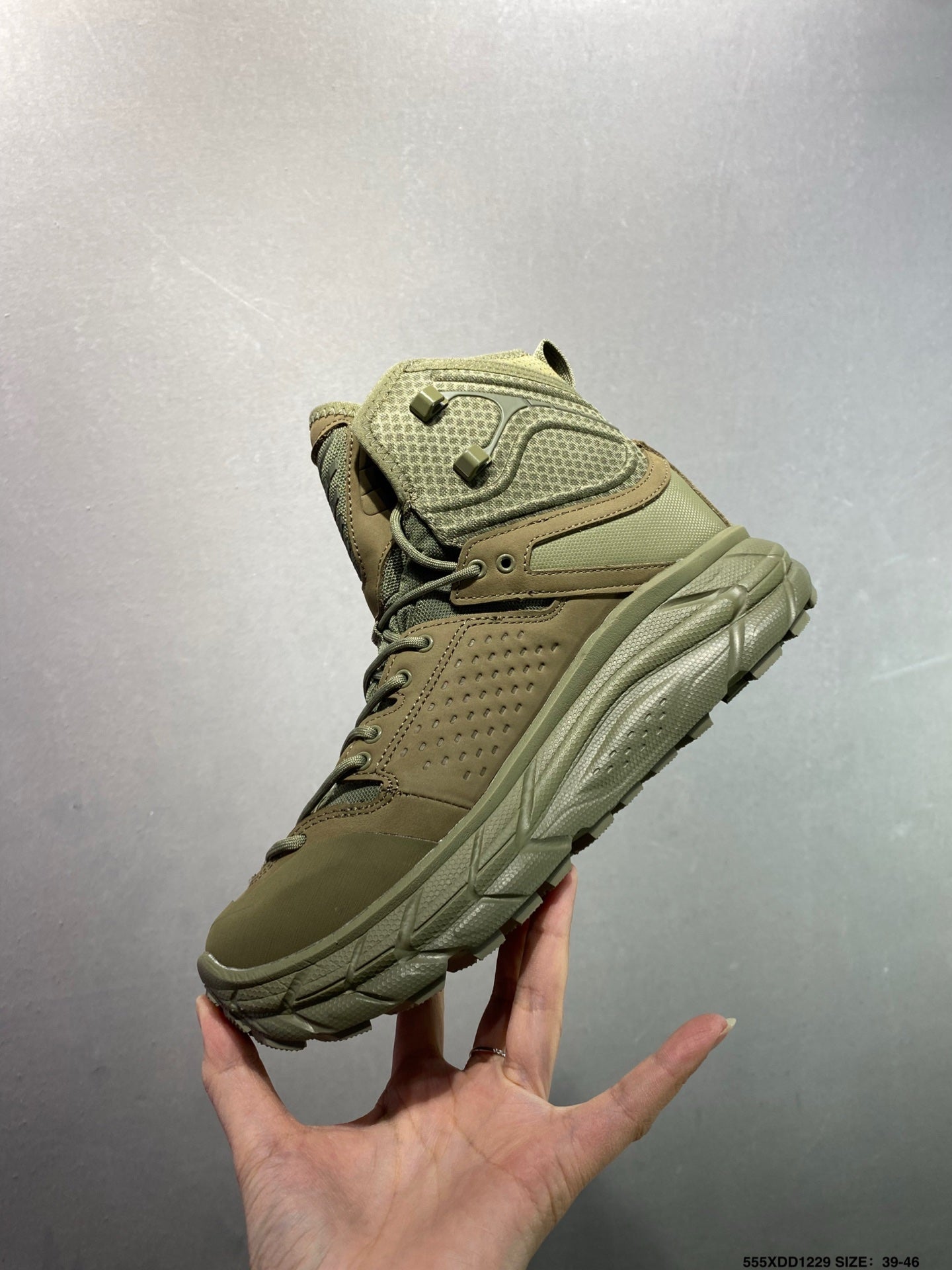 Hoka One One Tor Uitra High