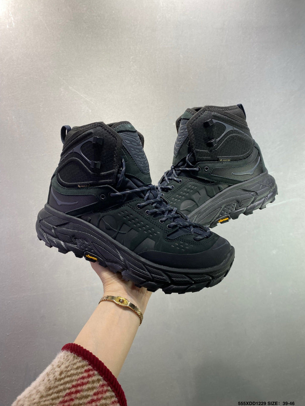 Hoka One One Tor Uitra High