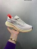 HOKA M CLIFTON 10